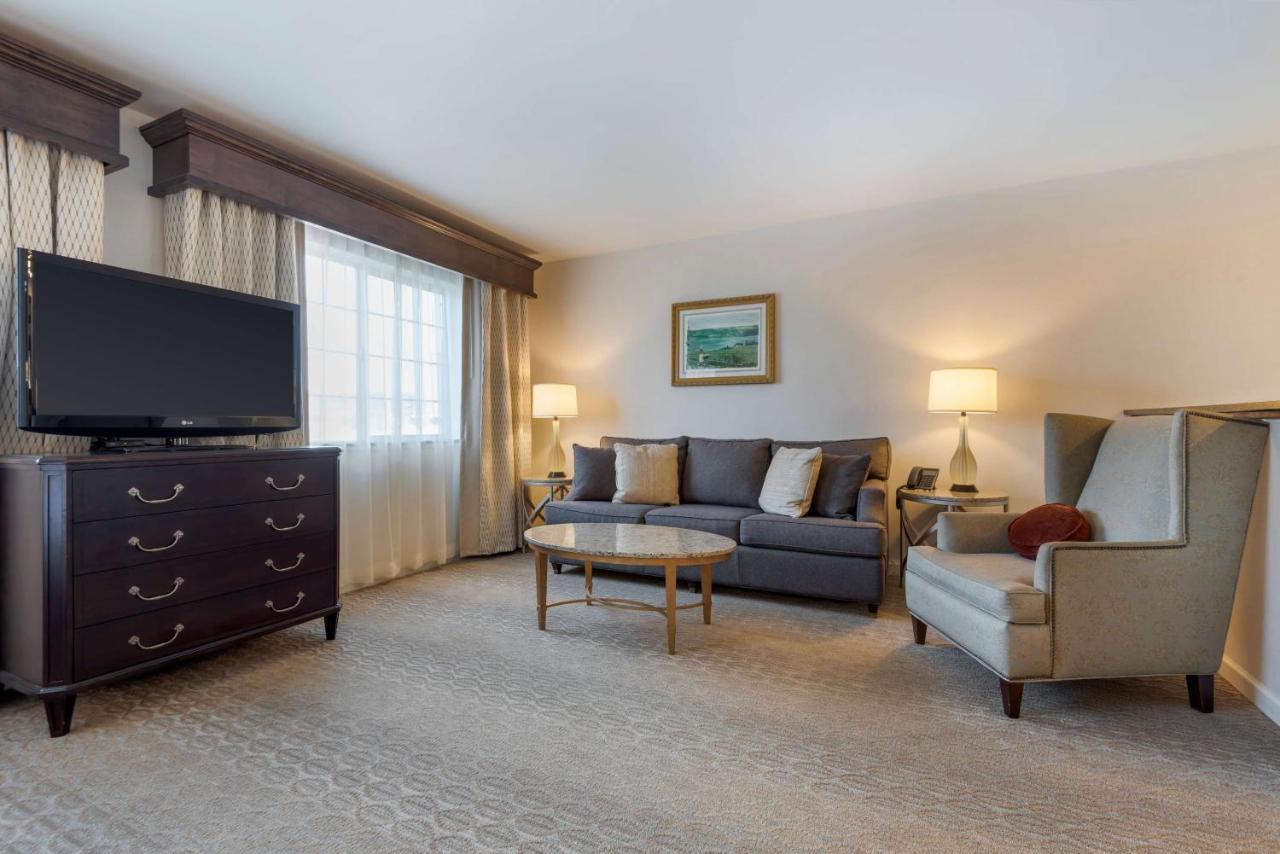 Best Western Plus Vineyard Inn And Suites Penn Yan Exterior foto