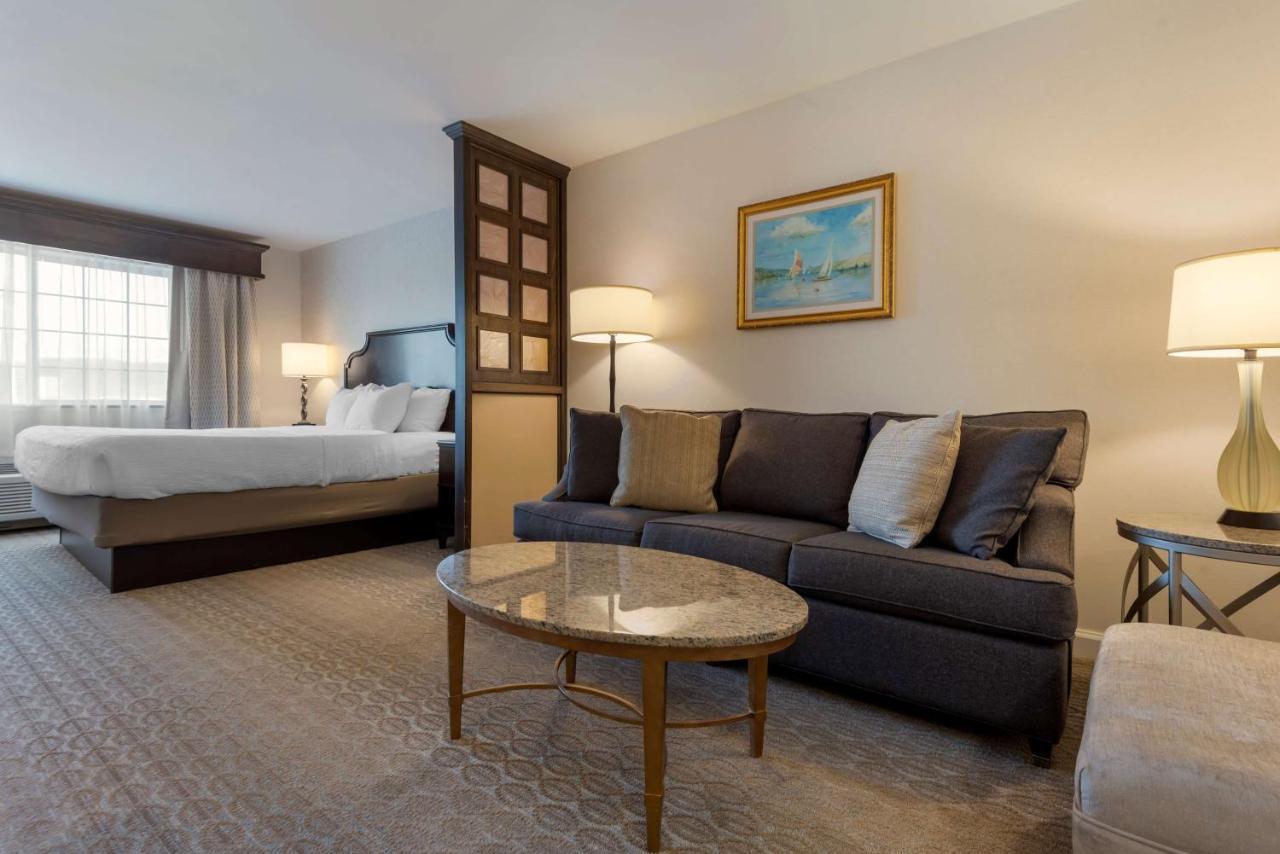 Best Western Plus Vineyard Inn And Suites Penn Yan Exterior foto